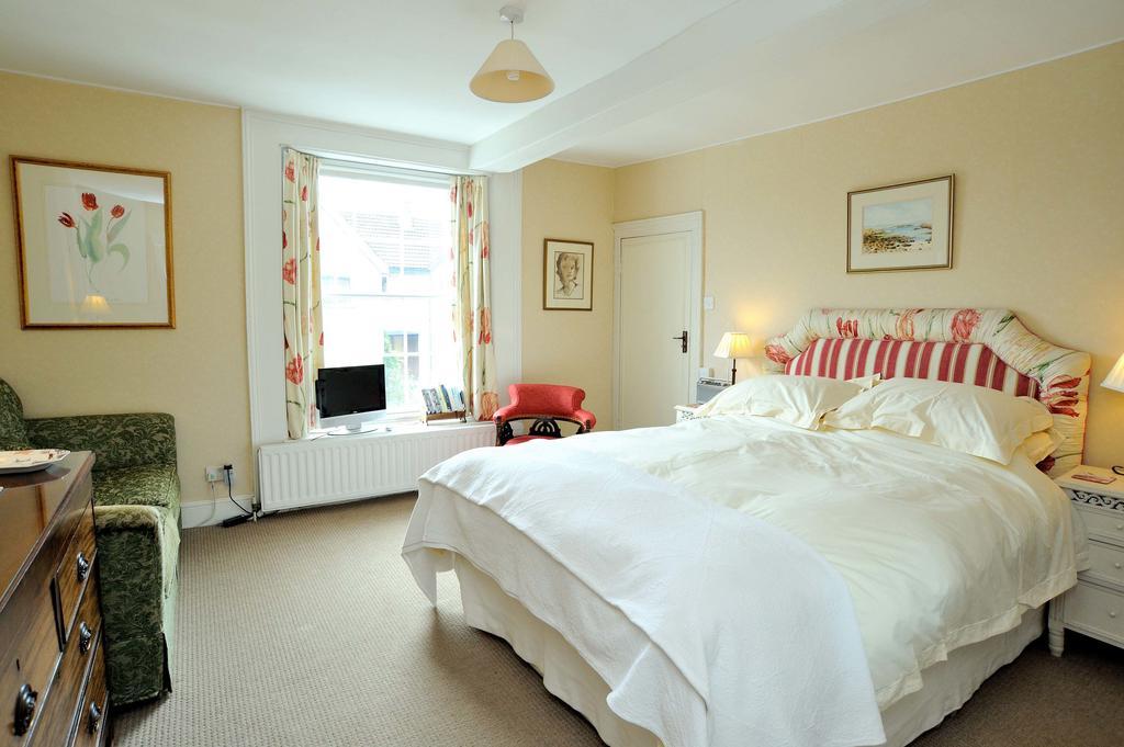 B&B Castleton House Mere  객실 사진