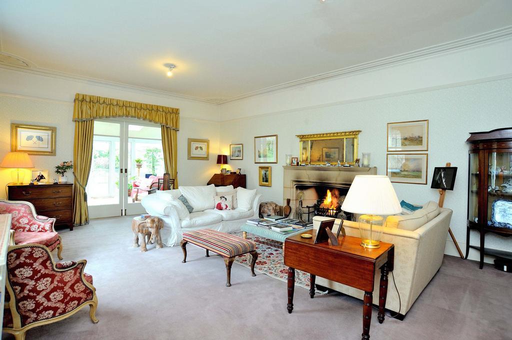 B&B Castleton House Mere  외부 사진